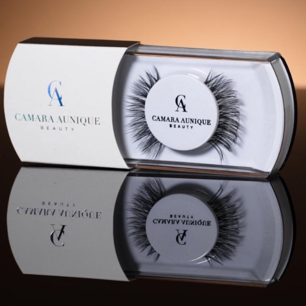 (NEW) CAMARA AUNIQUE BEAUTY Mary Lash